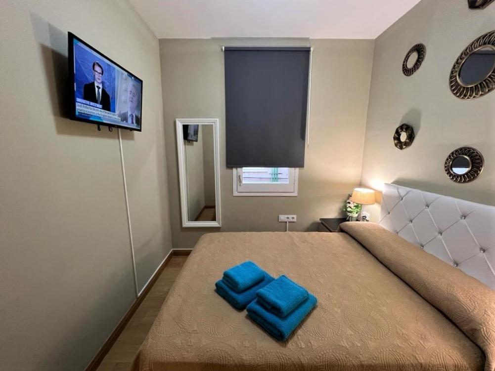 Bed & Breakfast Paris *